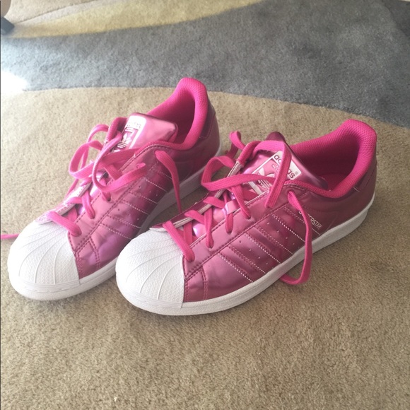 adidas superstar neon pink